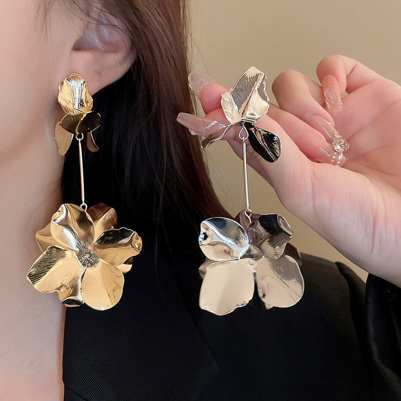 Luxe Petal Drops