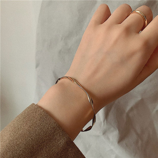 "Effortlessly Chic" Bangle